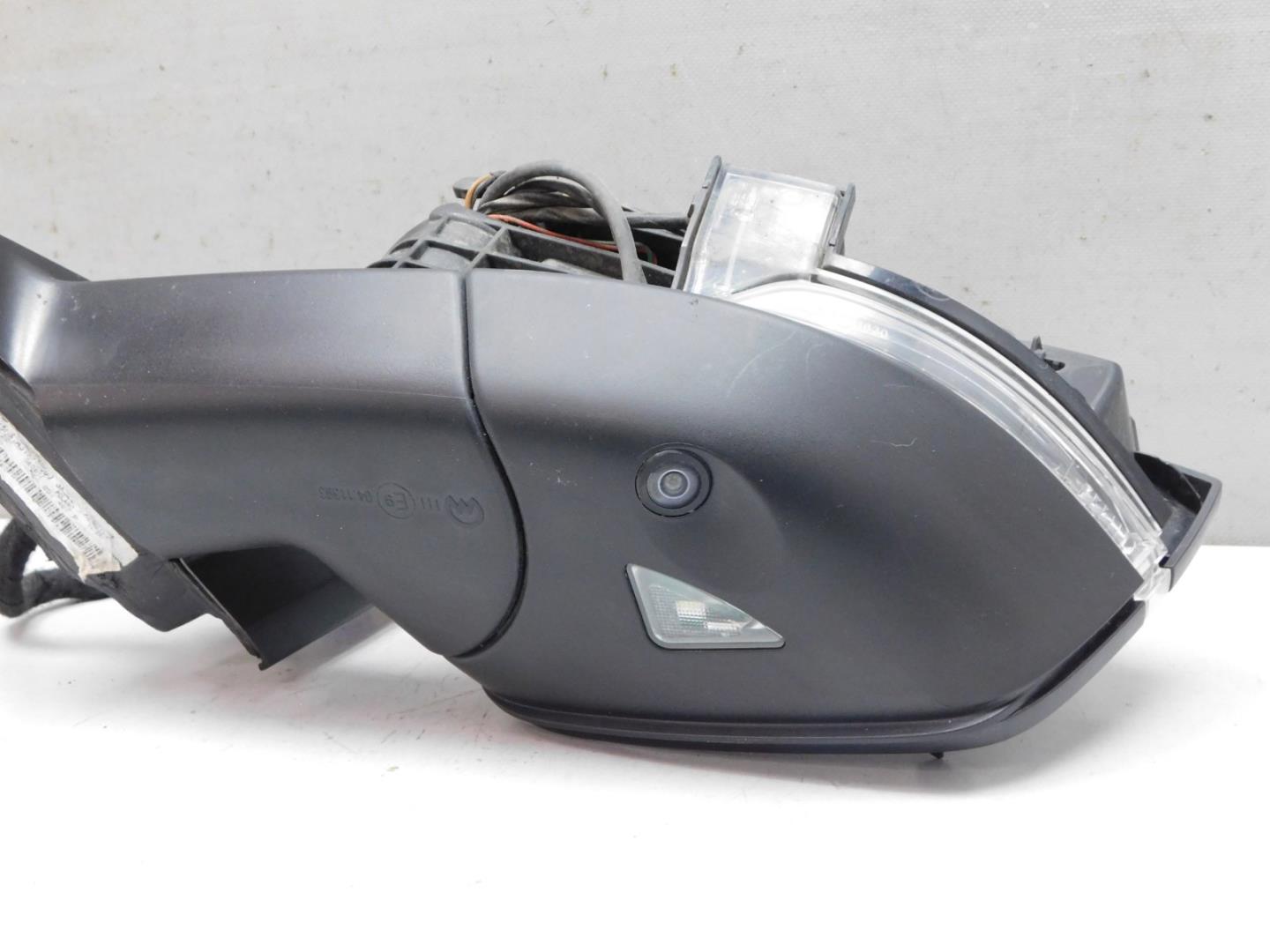 Зеркало левое электрическое