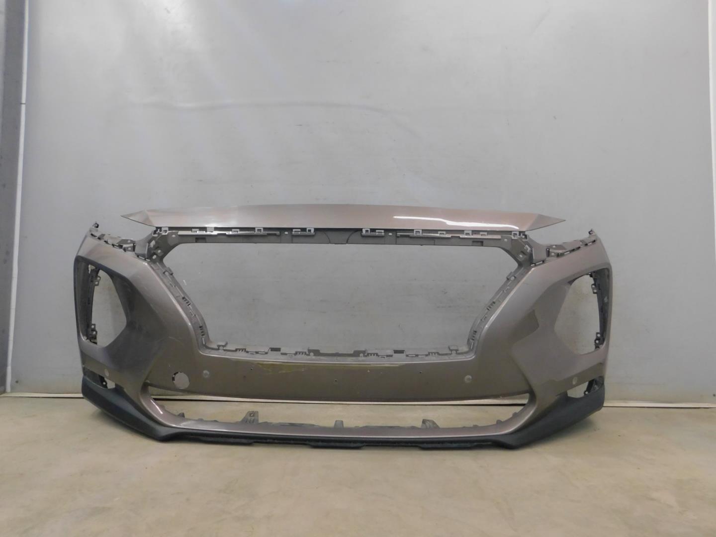 Бампер передний