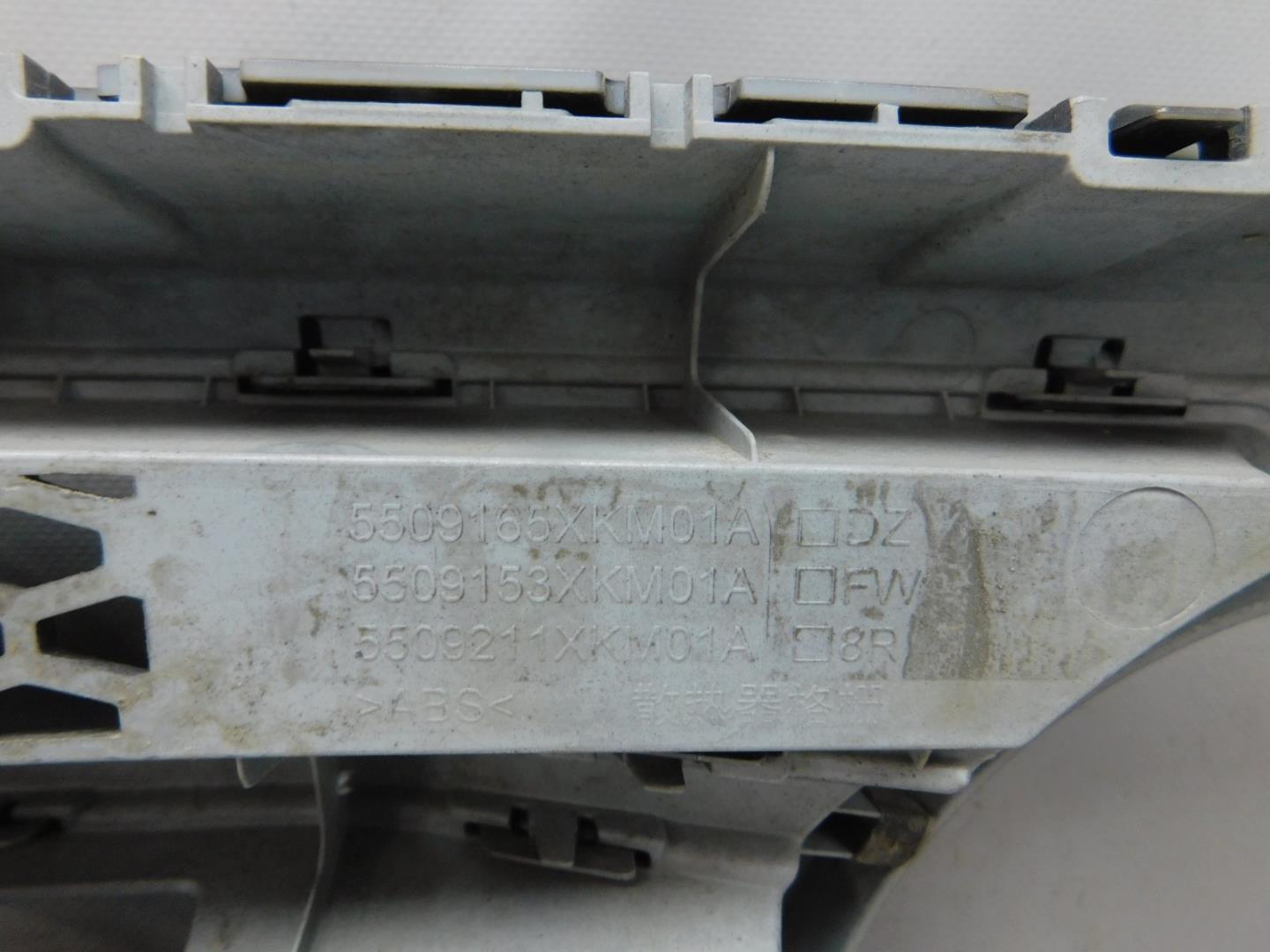 Решетка радиатора