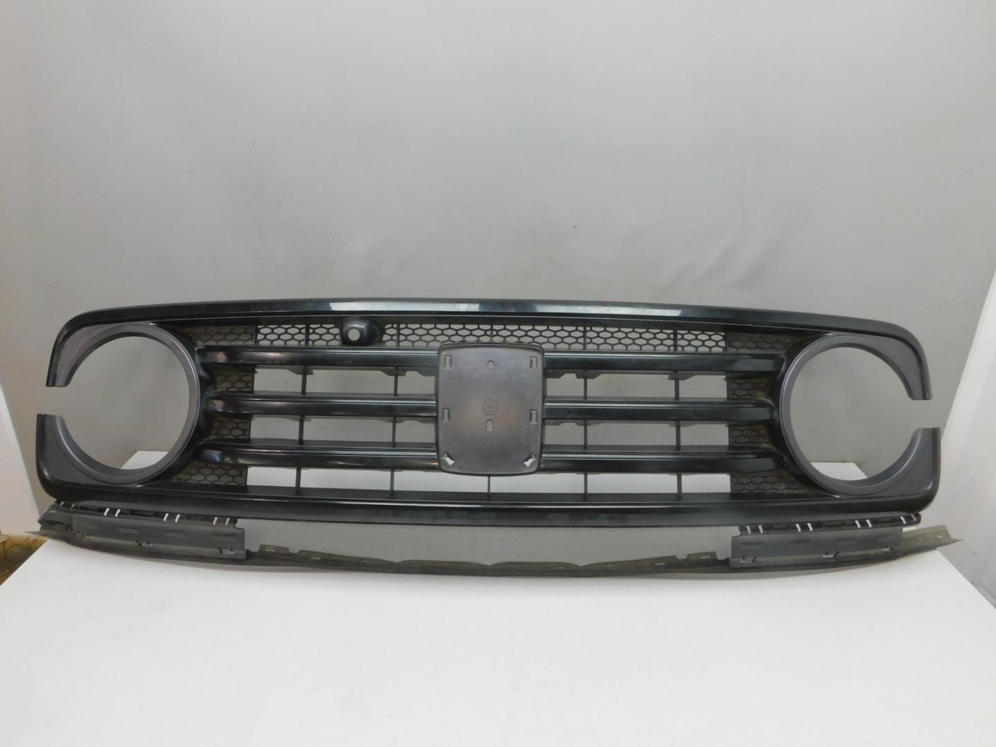 Решетка радиатора