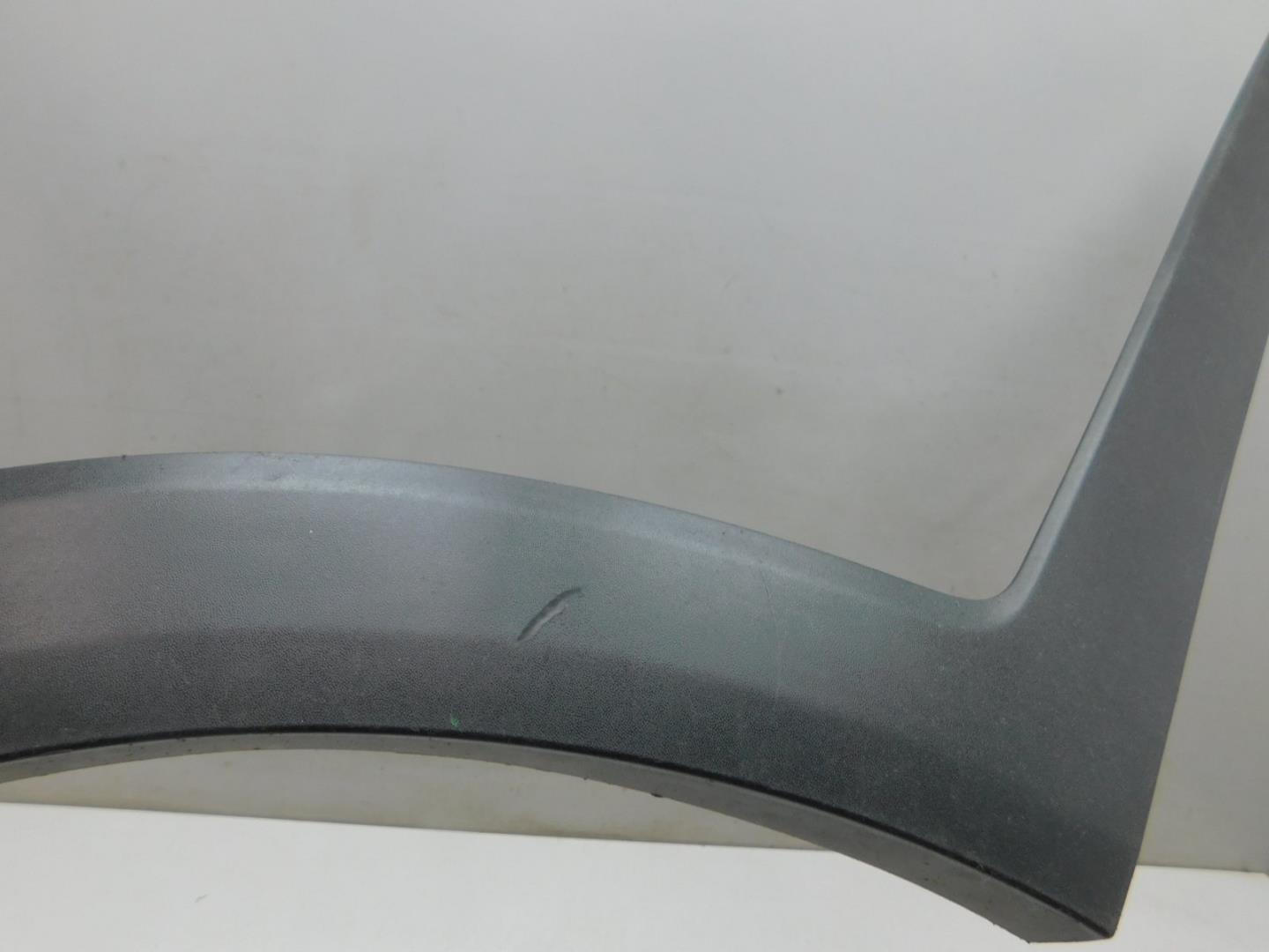 Накладка двери задней правой