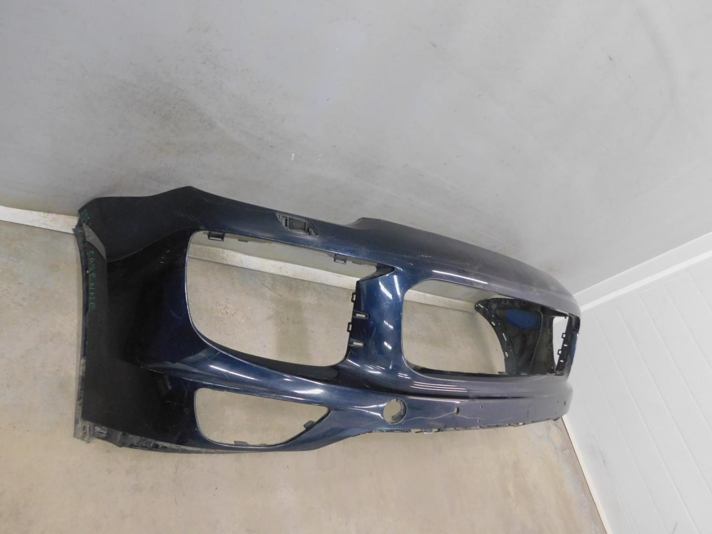 Бампер передний