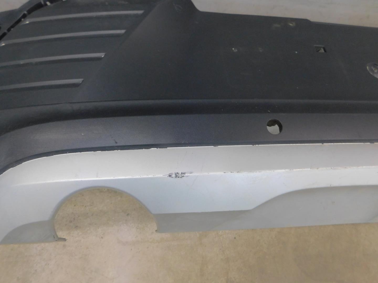 Бампер задний