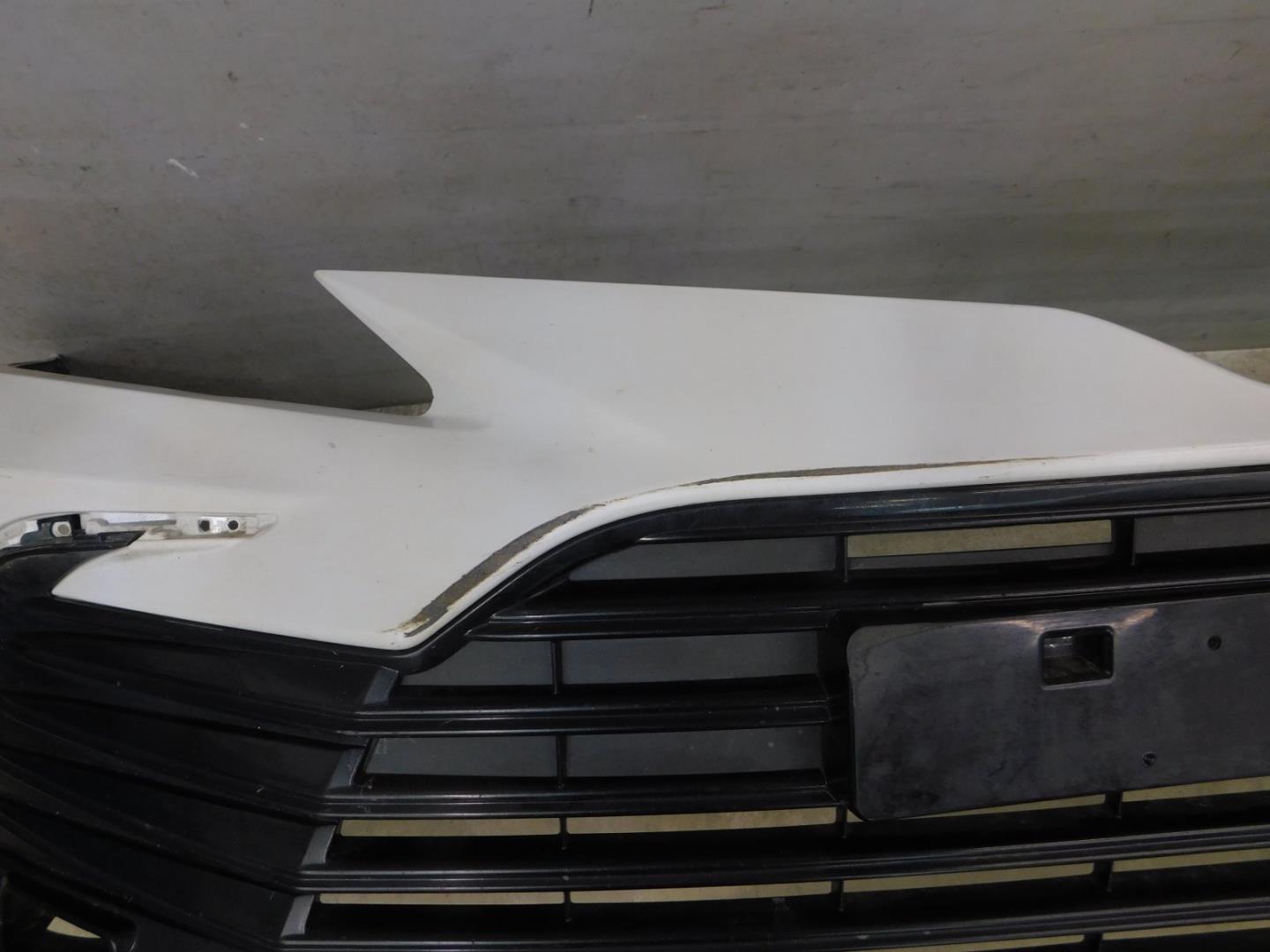 Бампер передний