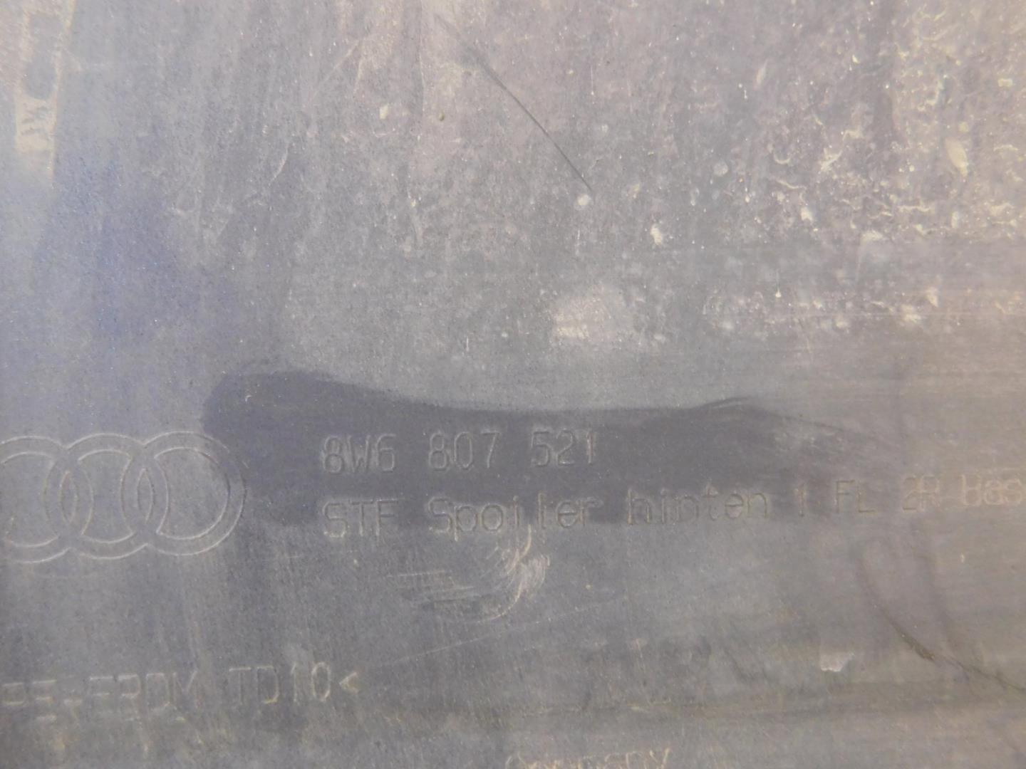 Бампер задний