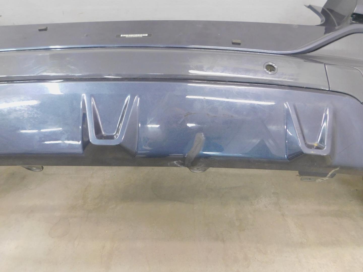 Бампер задний