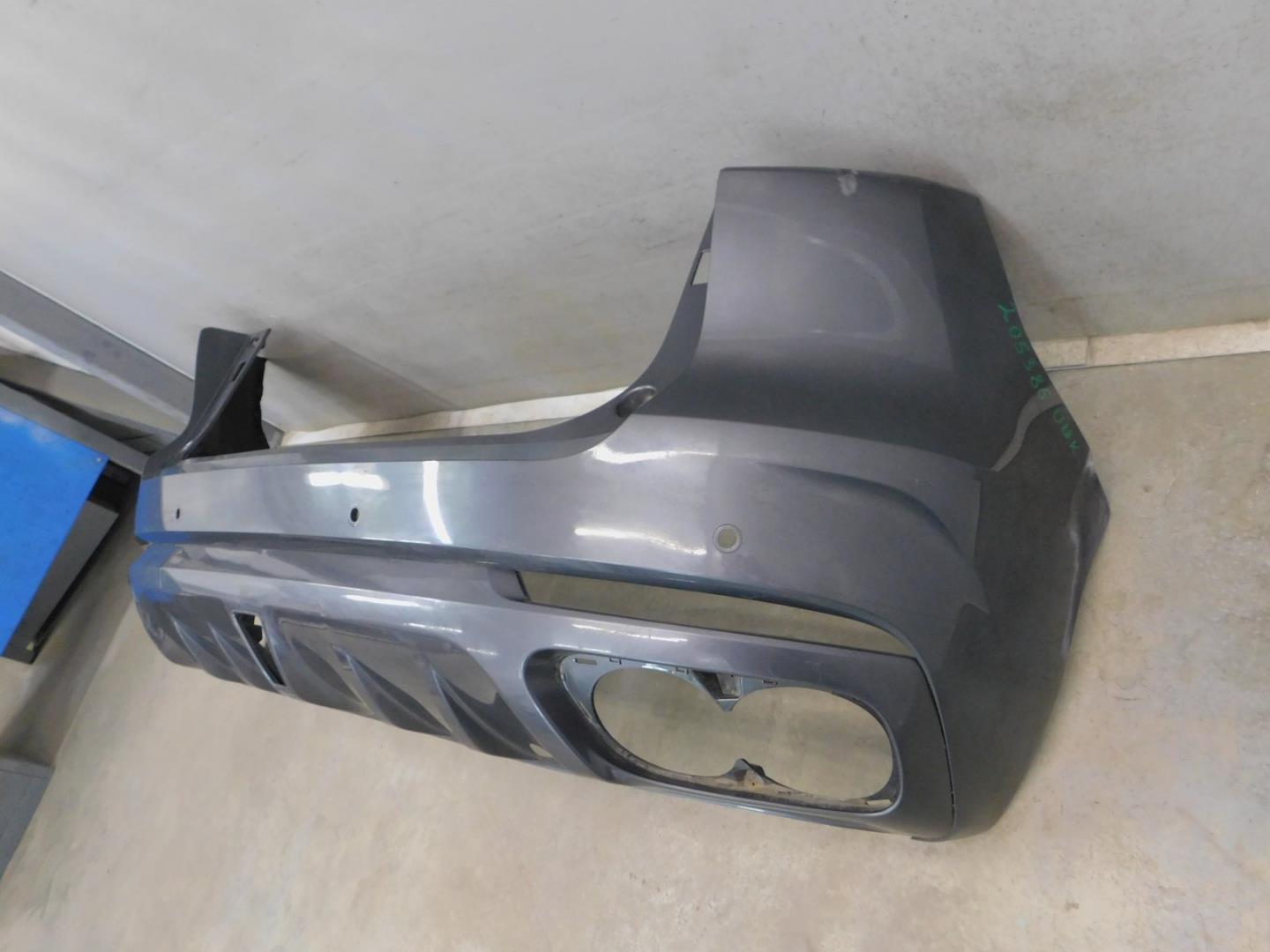 Бампер задний