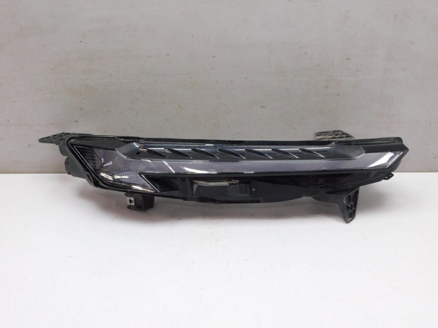 Габарит передний правый