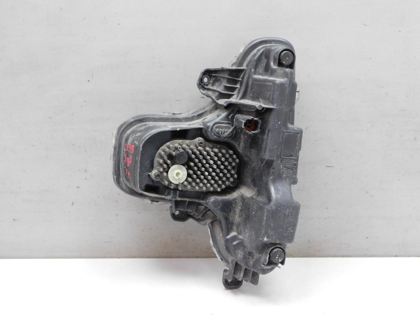 Габарит передний правый