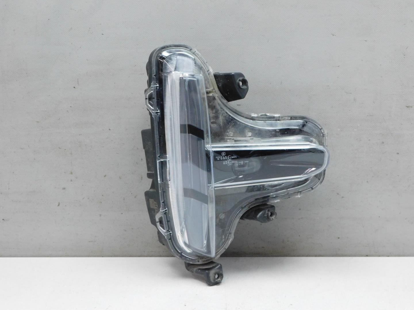 Габарит передний правый