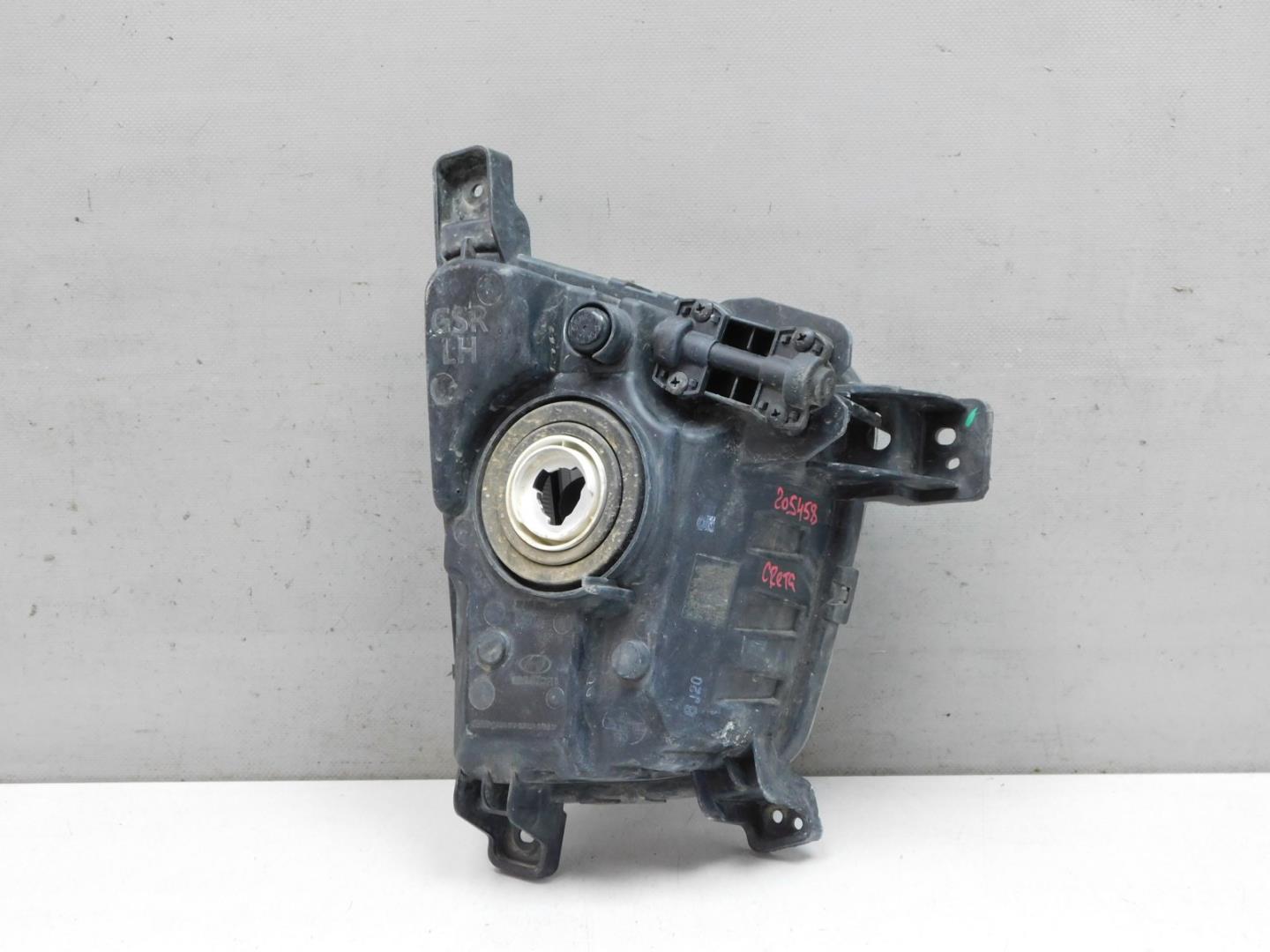 Фара противотуманная левая