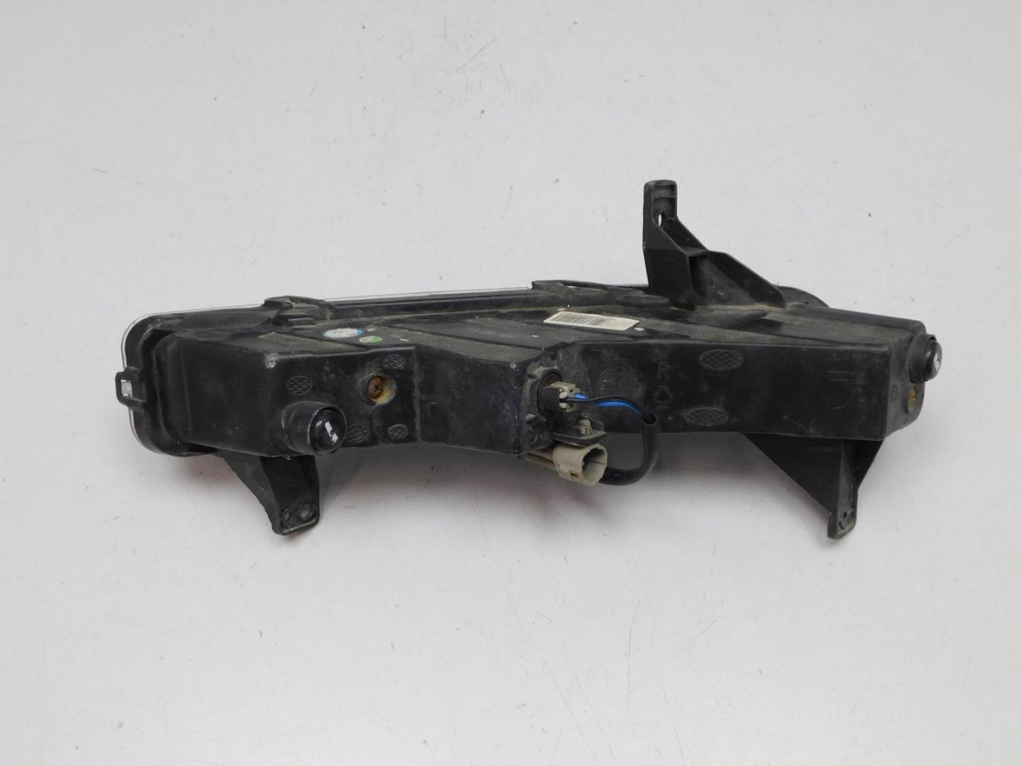 Габарит передний правый