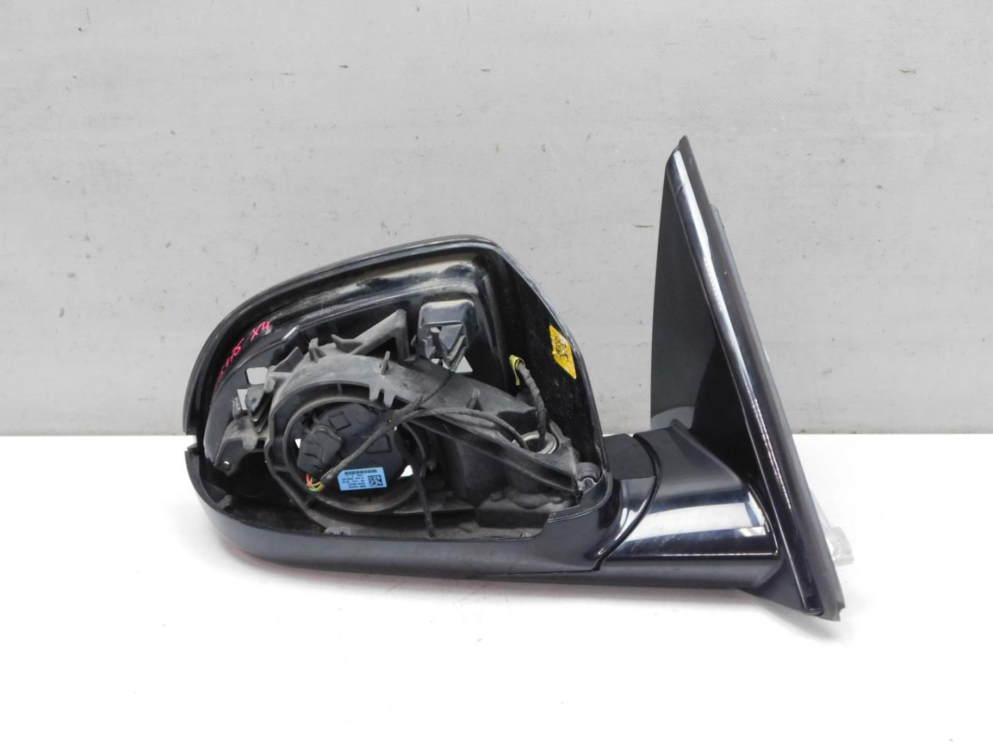 Зеркало правое электрическое