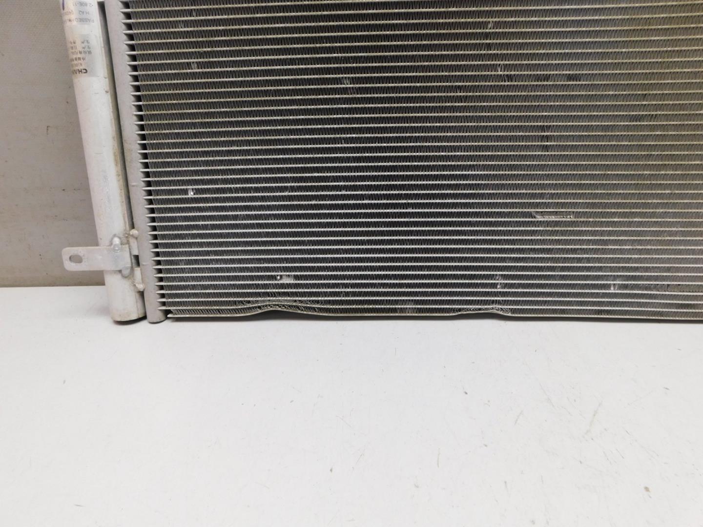 Радиатор кондиционера / конденсер