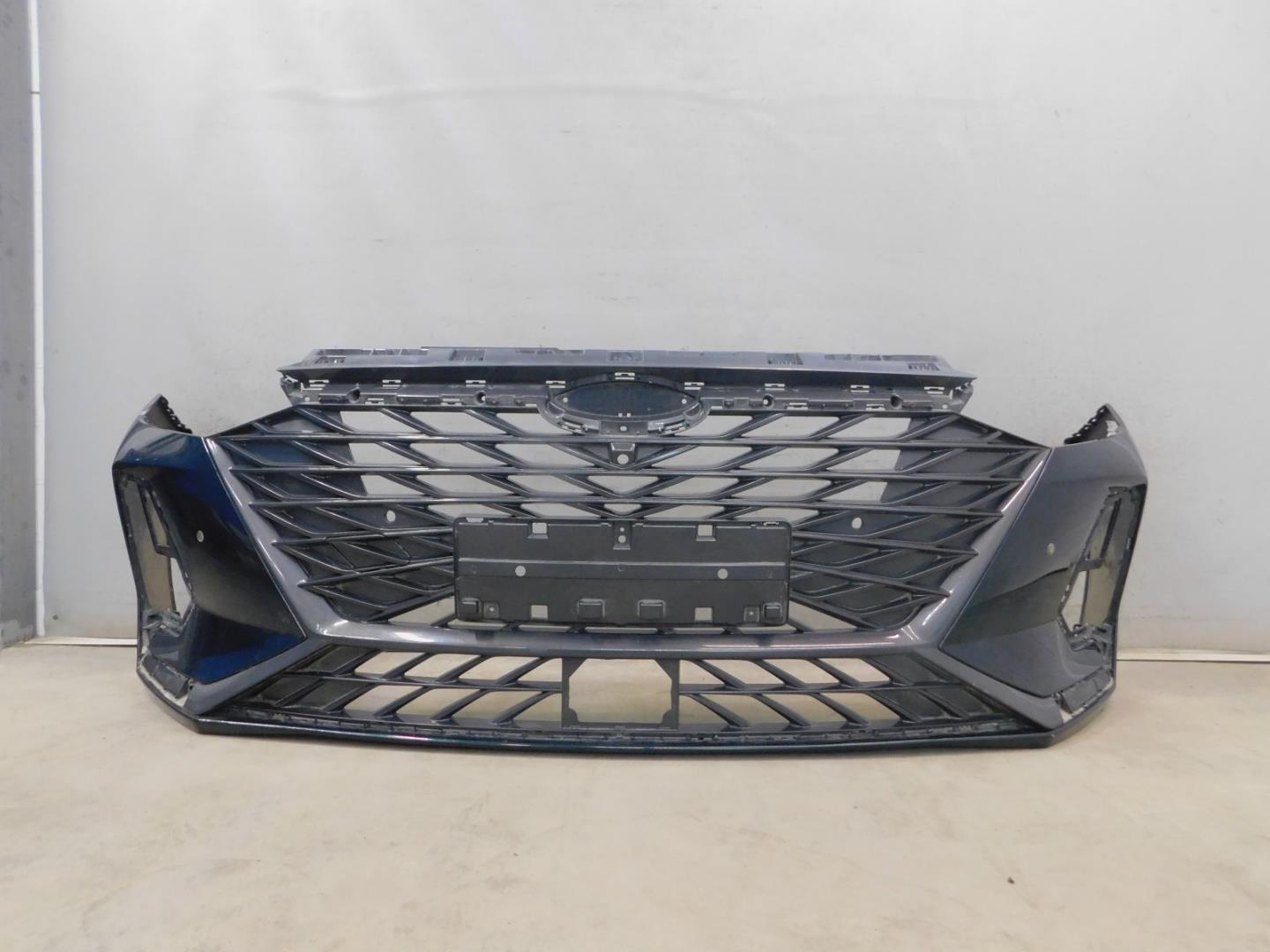 Бампер передний