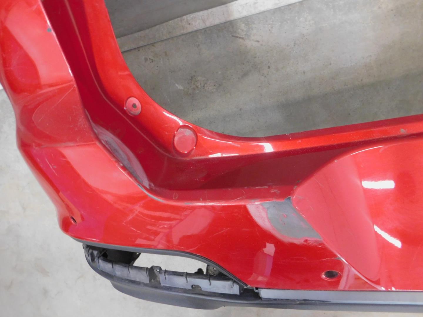 Бампер задний