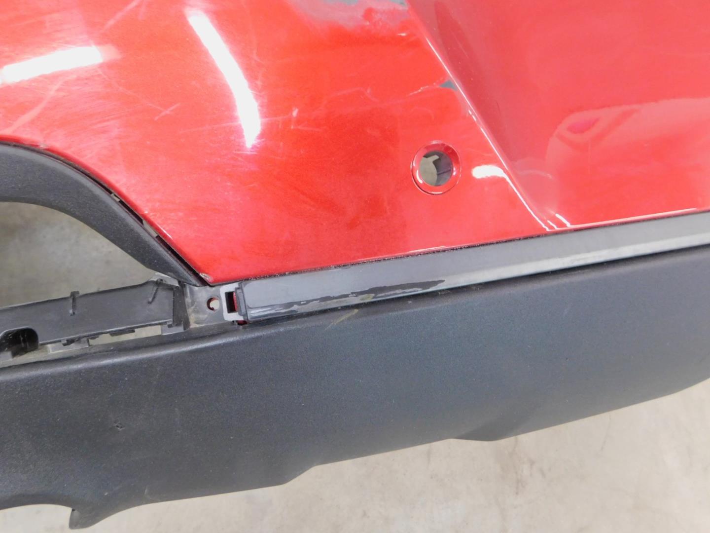 Бампер задний