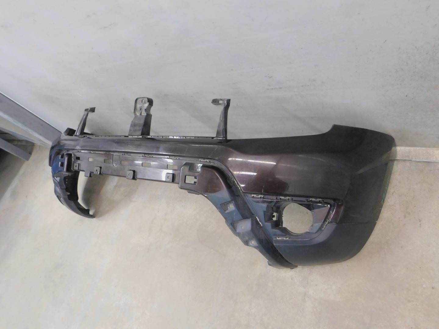 Бампер передний