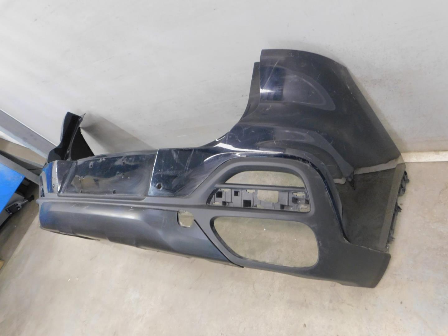 Бампер задний