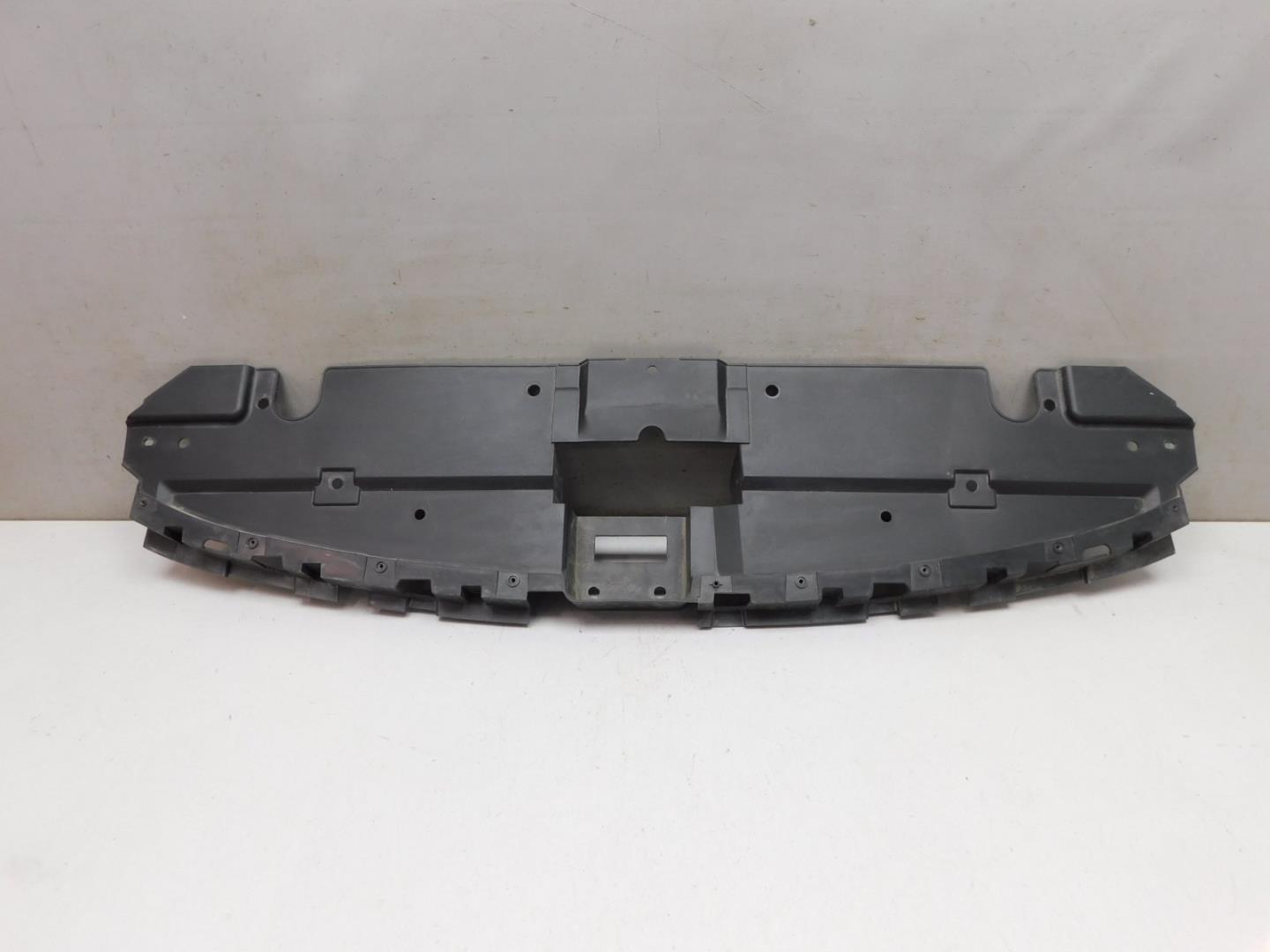 Накладка на решетку радиатора