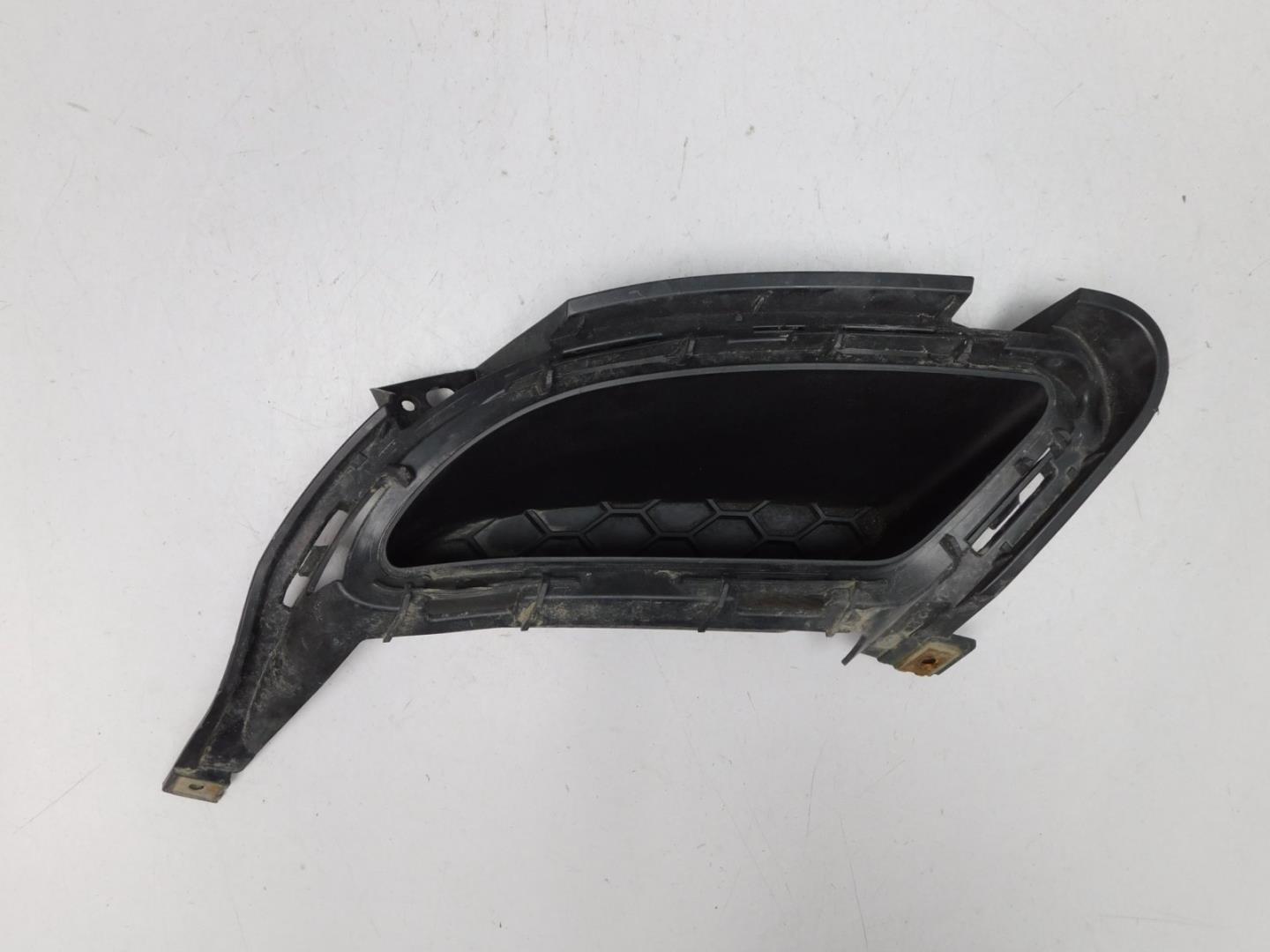 Накладка заднего бампера левая