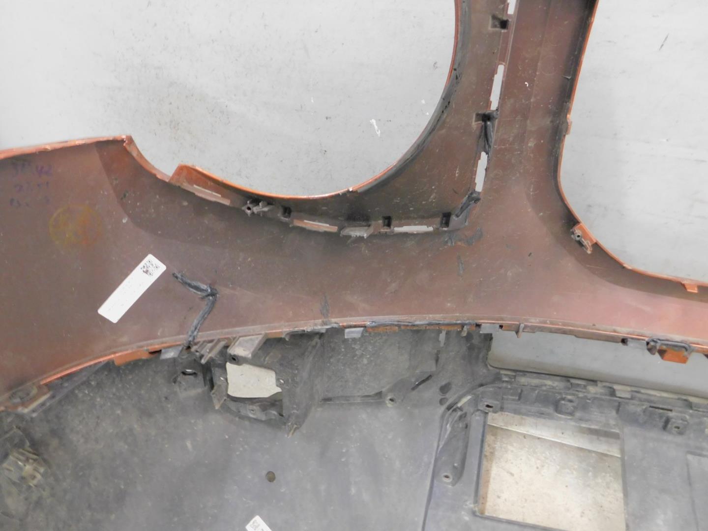 Бампер передний