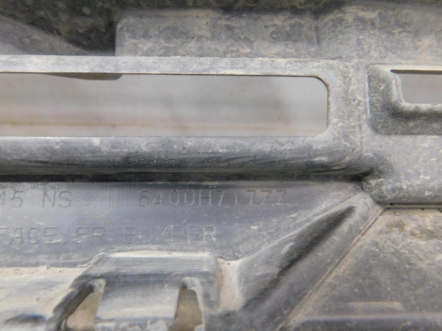 Бампер передний