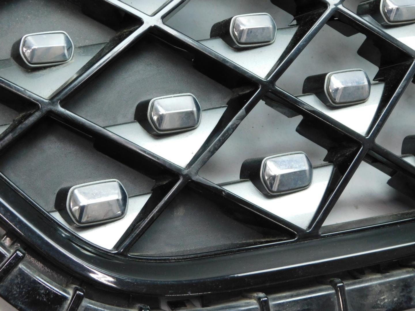 Решетка радиатора