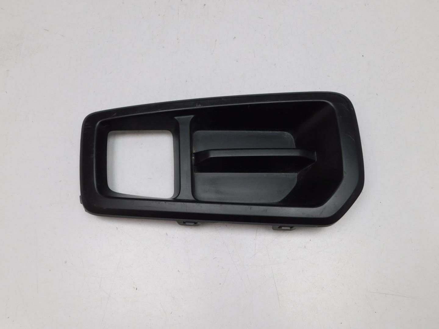 Накладка заднего бампера левая