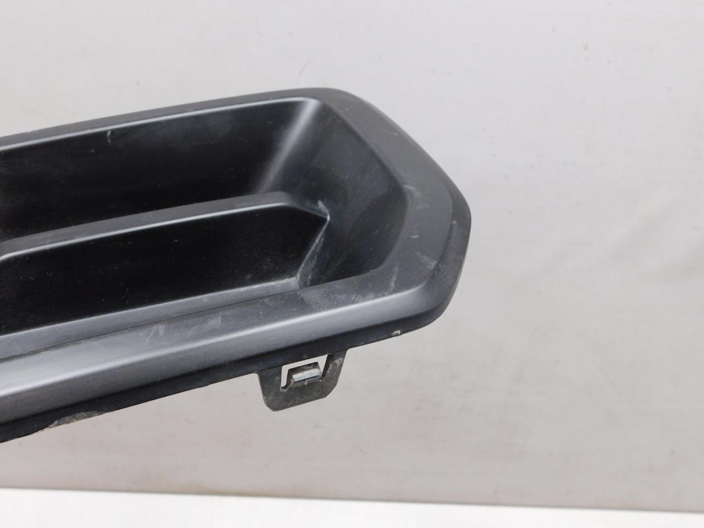 Накладка заднего бампера левая