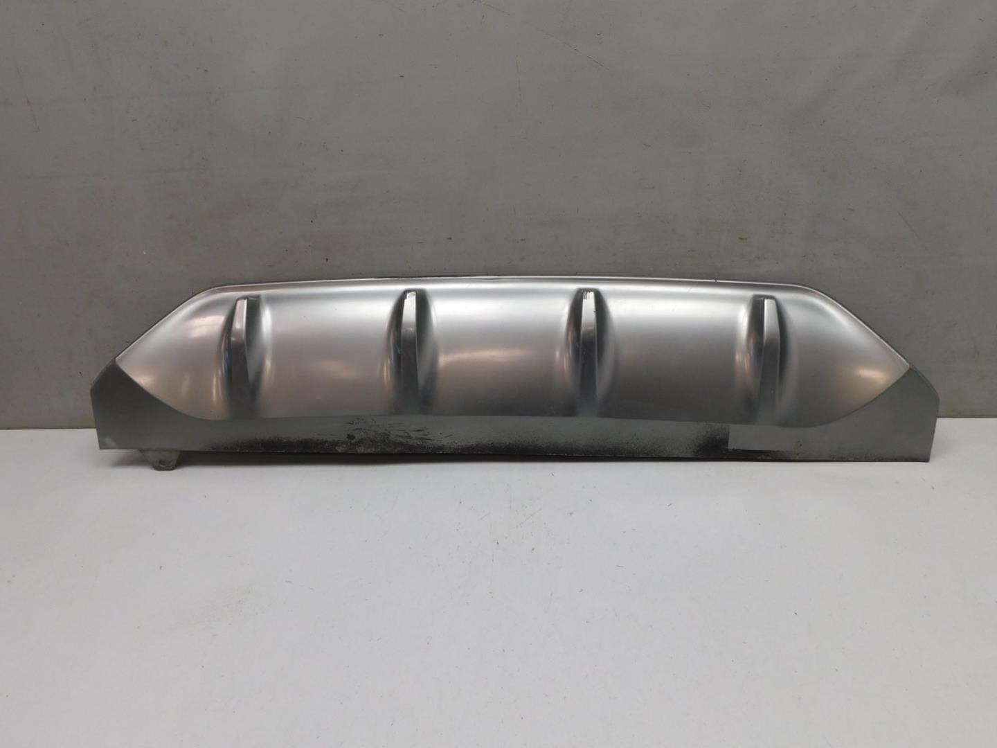 Накладка заднего бампера