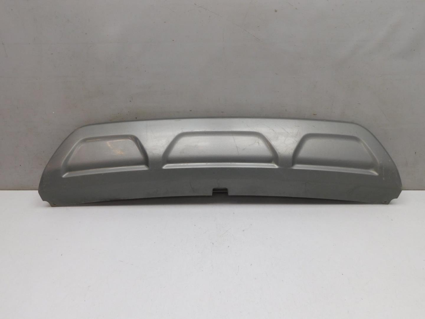 Накладка заднего бампера