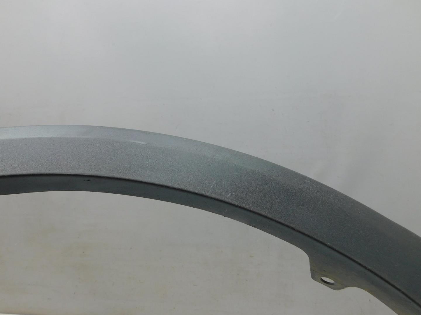 Накладка заднего крыла правого