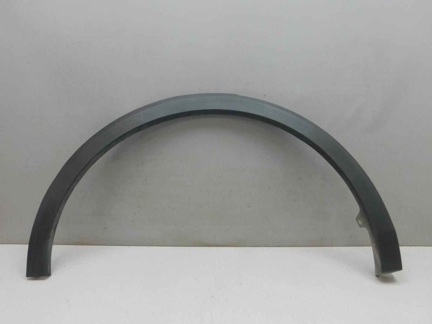 Накладка заднего крыла правого