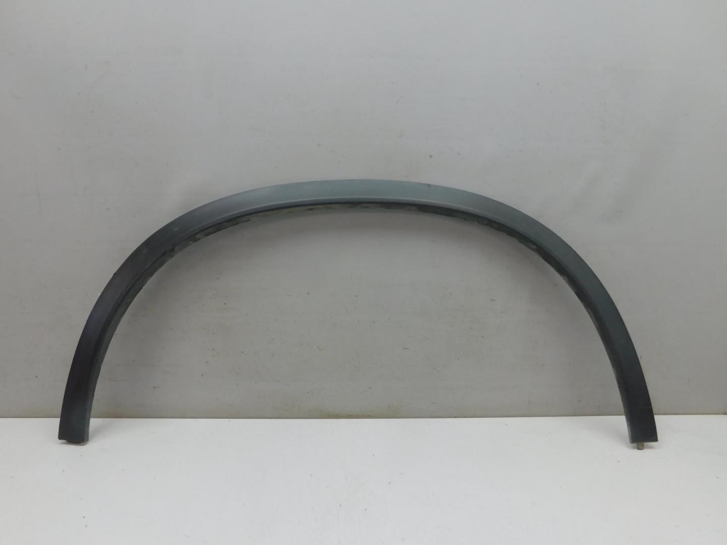 Накладка заднего крыла правого