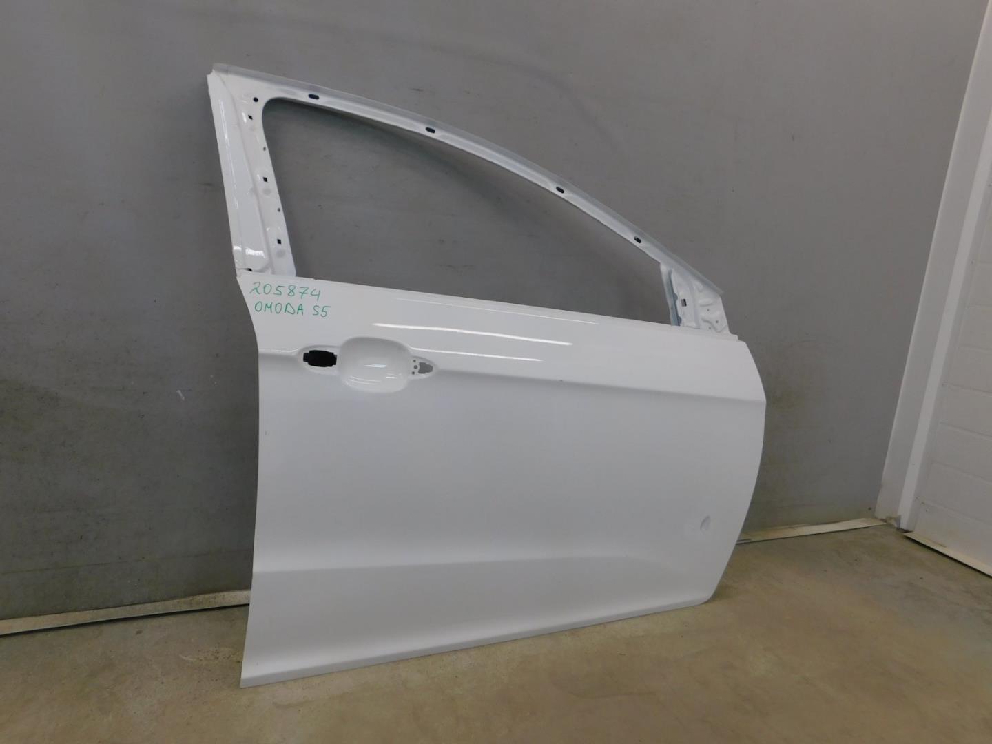 Дверь передняя правая