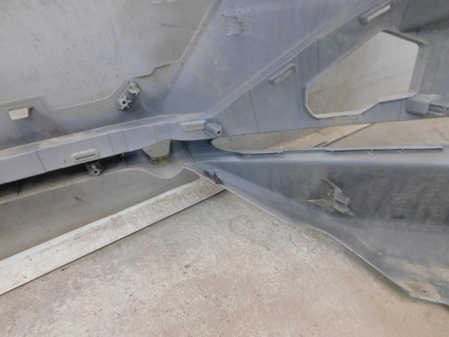 Бампер передний