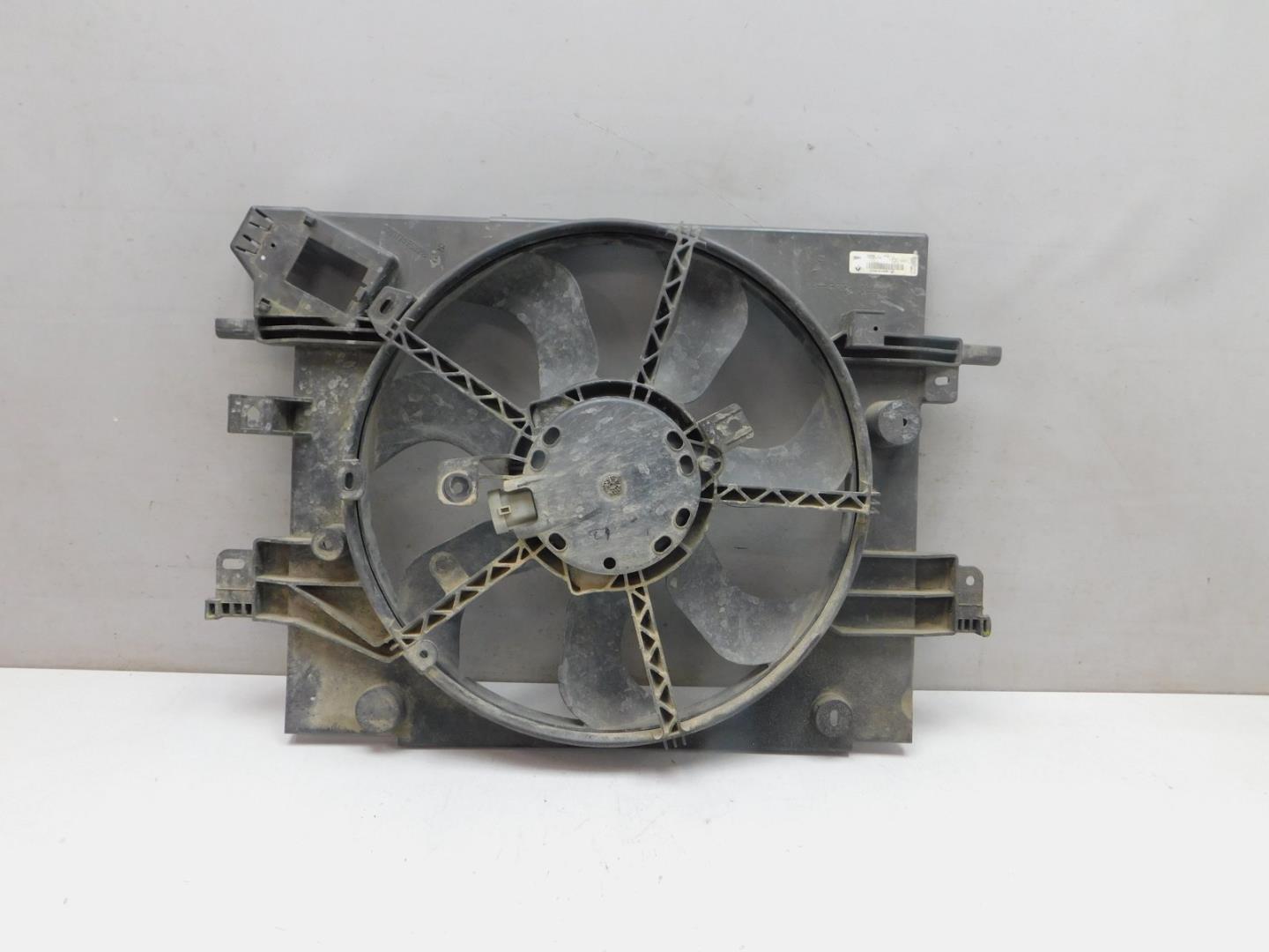 Диффузор вентилятора