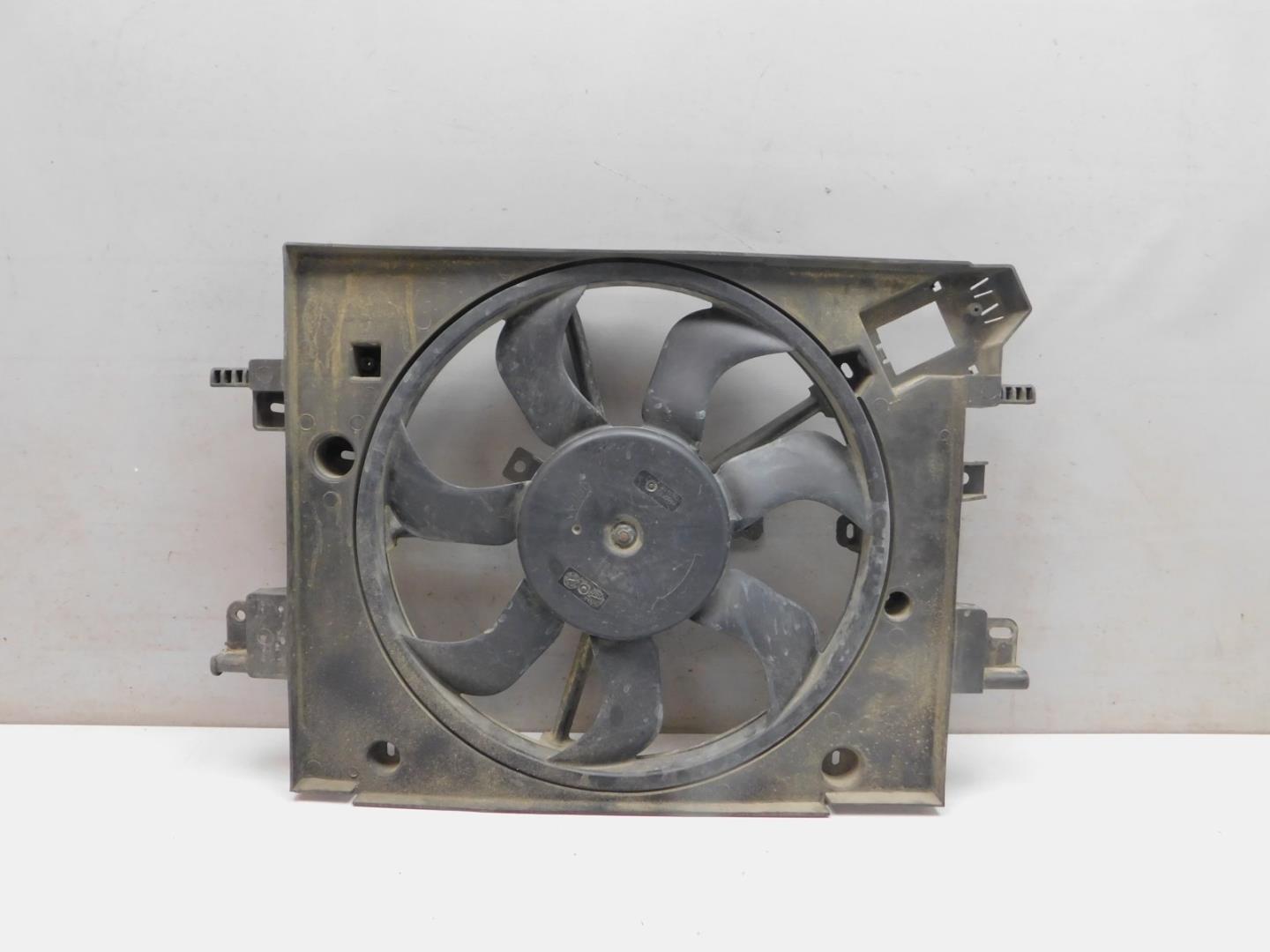 Диффузор вентилятора