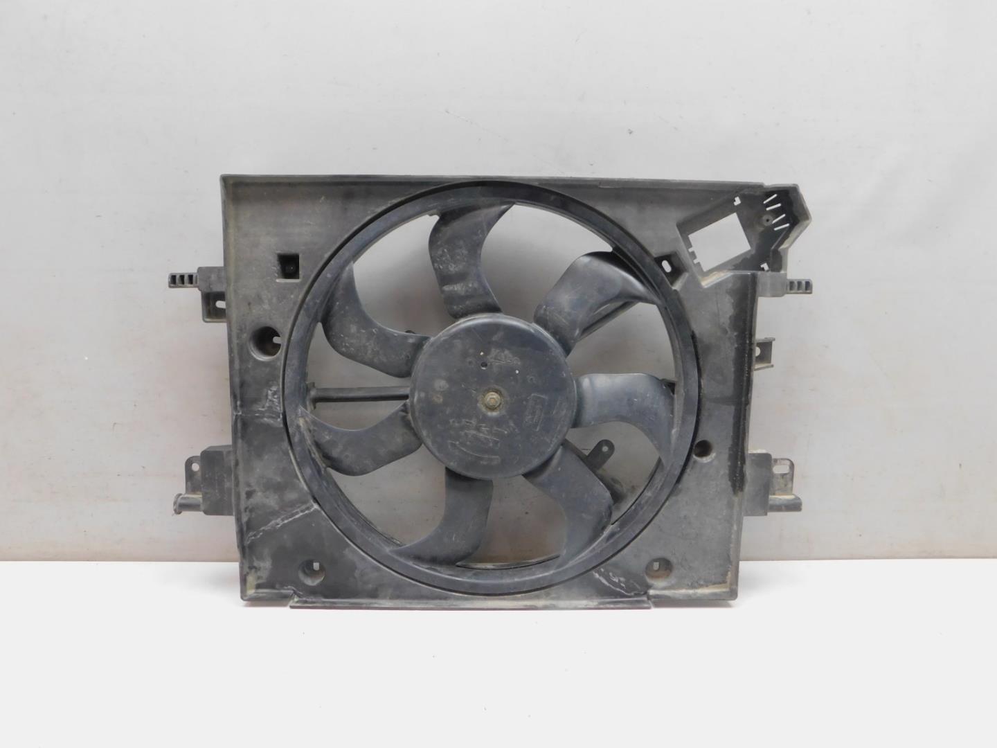 Диффузор вентилятора