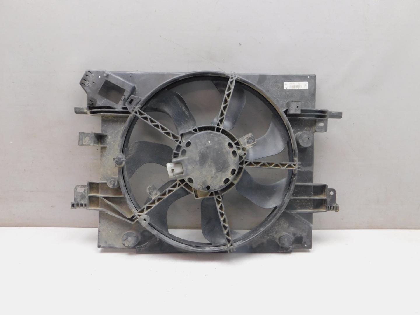 Диффузор вентилятора