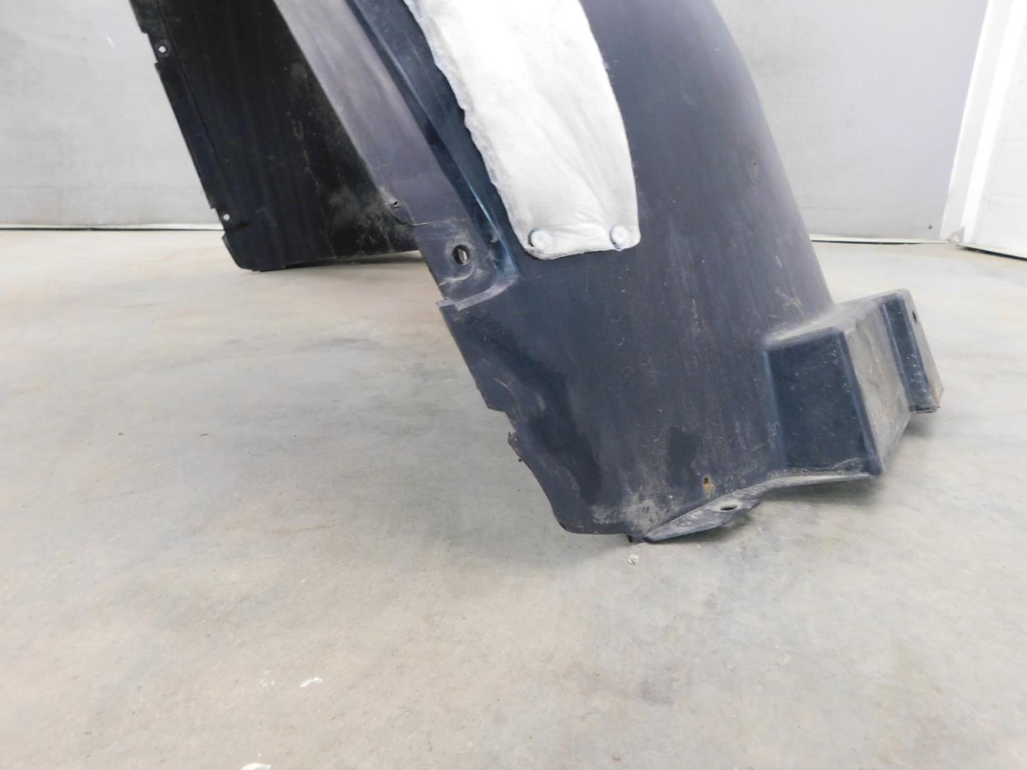 Локер передний левый