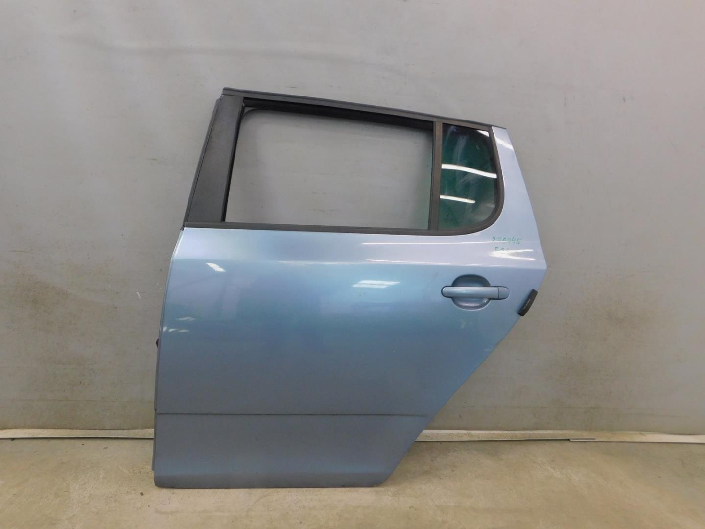 Дверь задняя левая