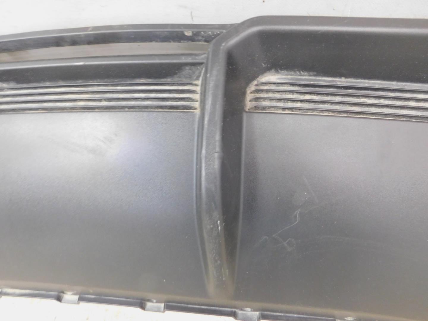 Бампер задний