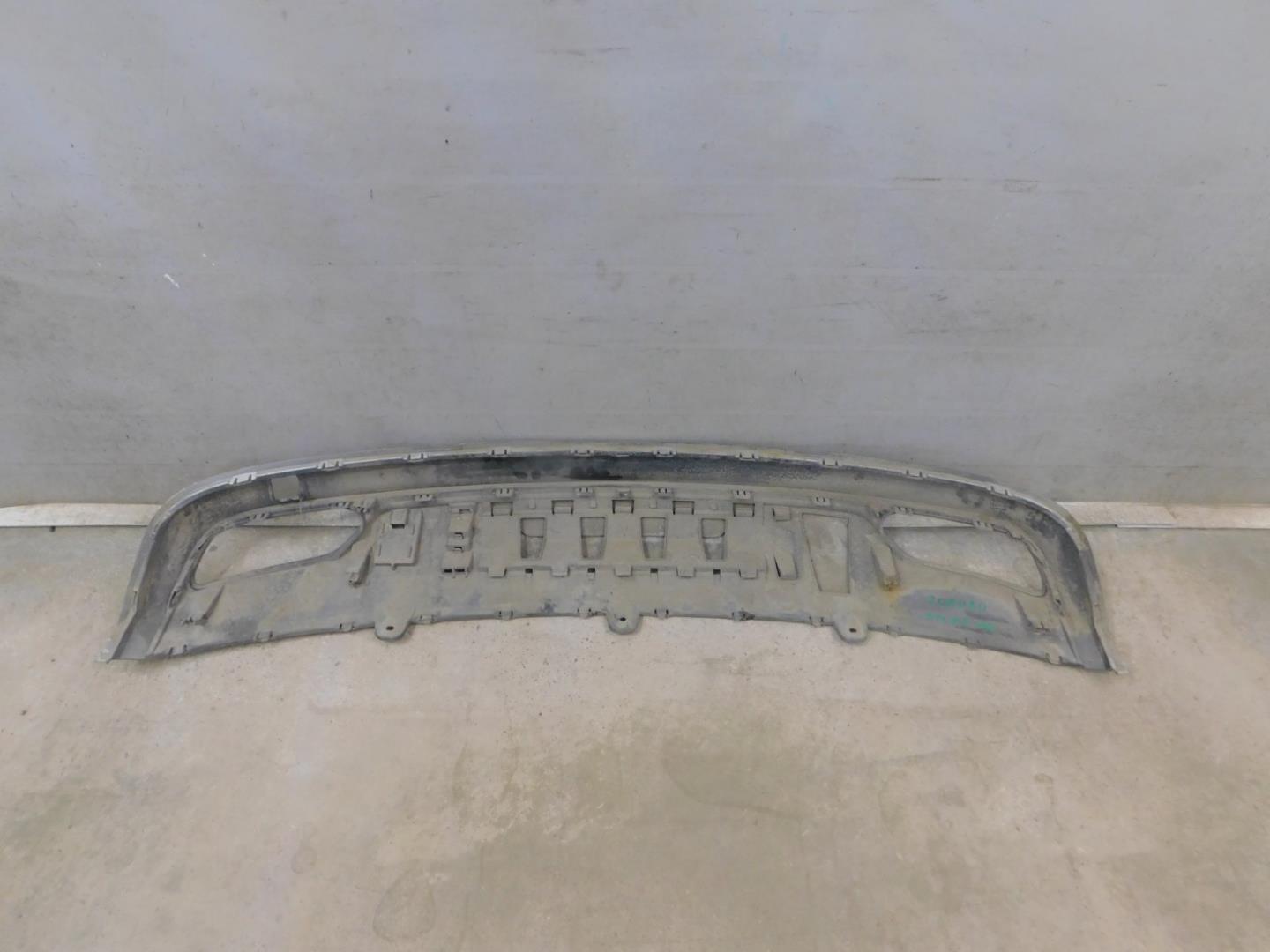 Накладка заднего бампера