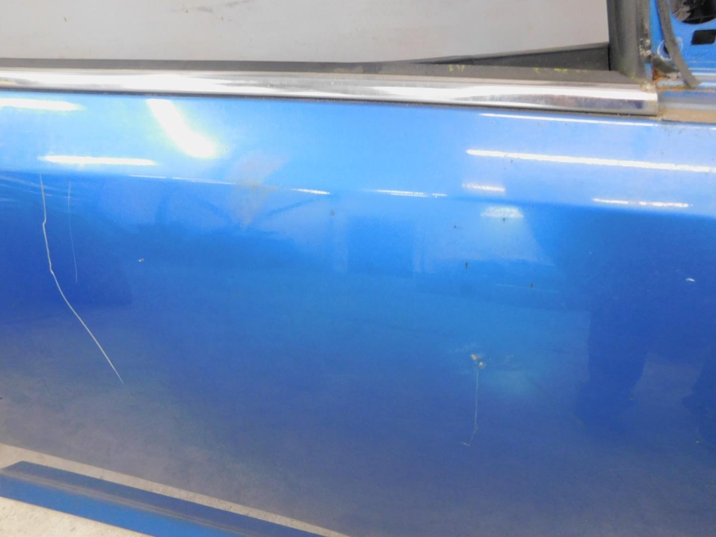 Дверь передняя правая