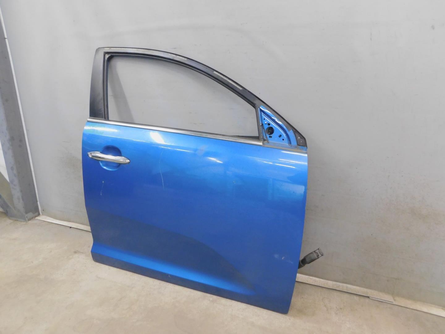 Дверь передняя правая