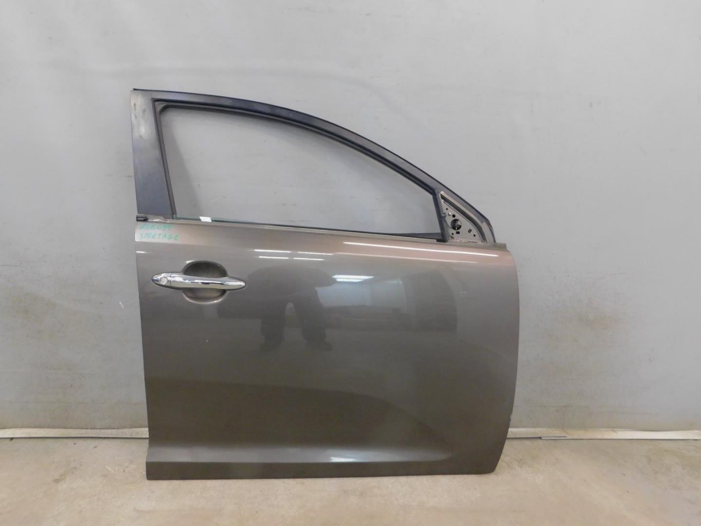 Дверь передняя правая