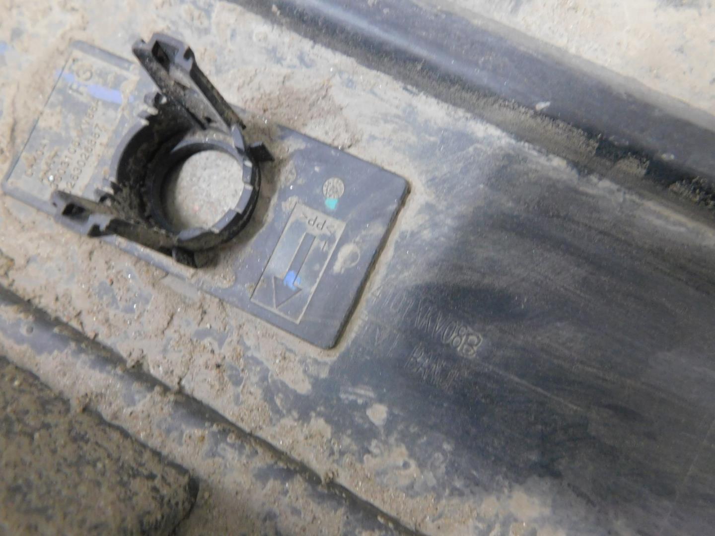 Бампер задний