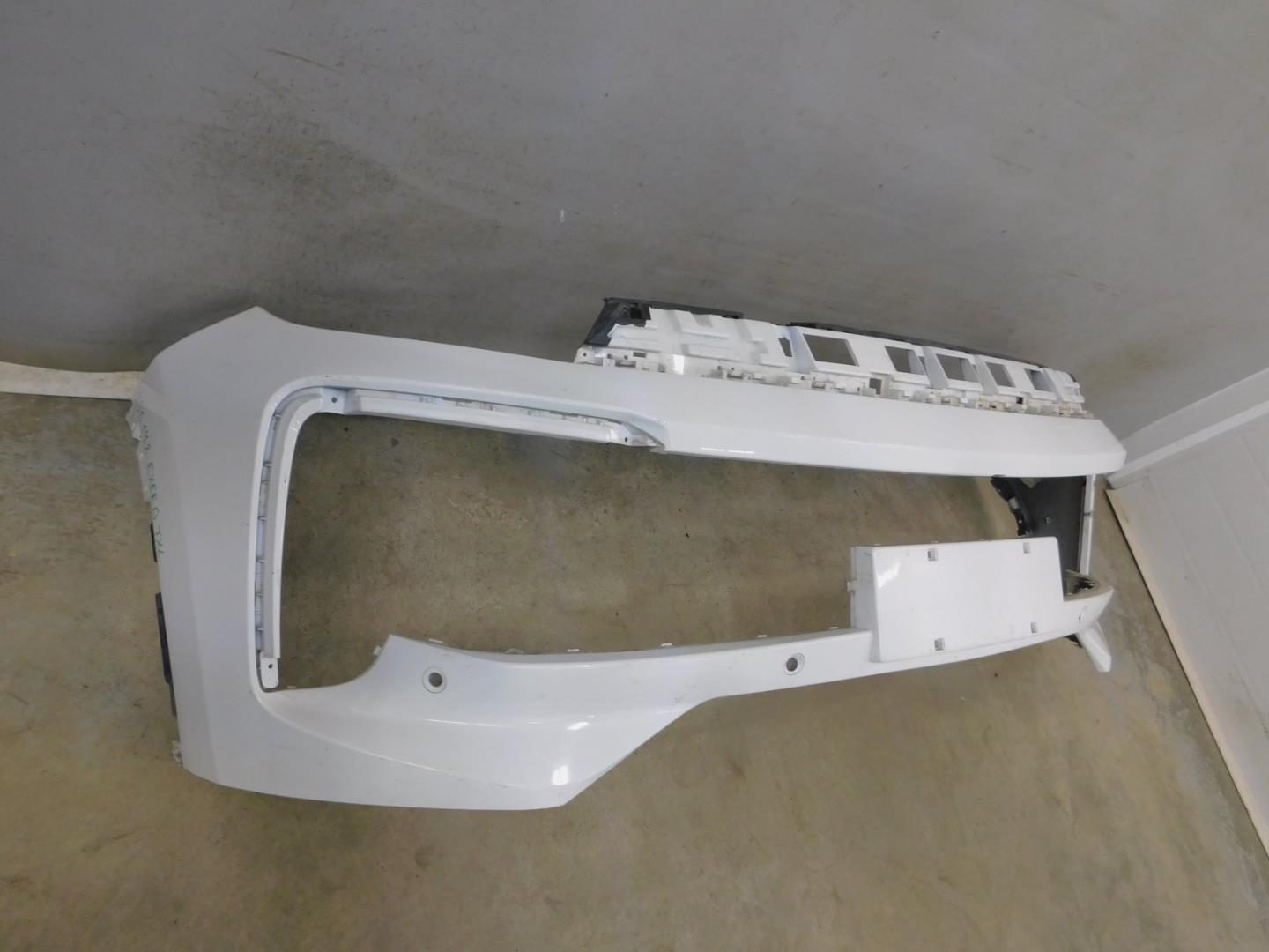 Бампер передний